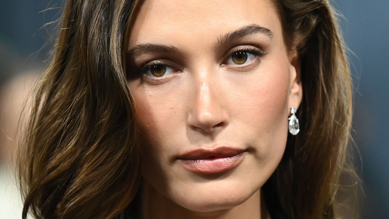 Hailey Bieber Opens up About Her Perioral Dermatitis—and Shares Exactly How She Deals With a Flare Up