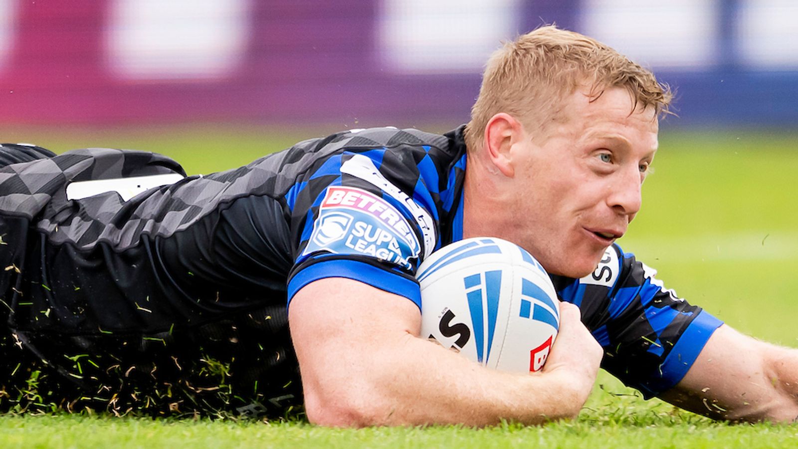 Hull K R 8 – 14 Leeds