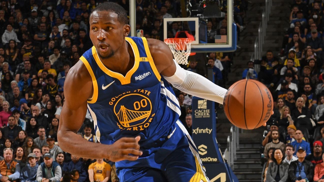 Jonathan Kuminga in no rush to accept Warriors’ contract offers
