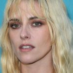 Kristen Stewart’s Coral Hair Is Her Most Dramatic Color Yet