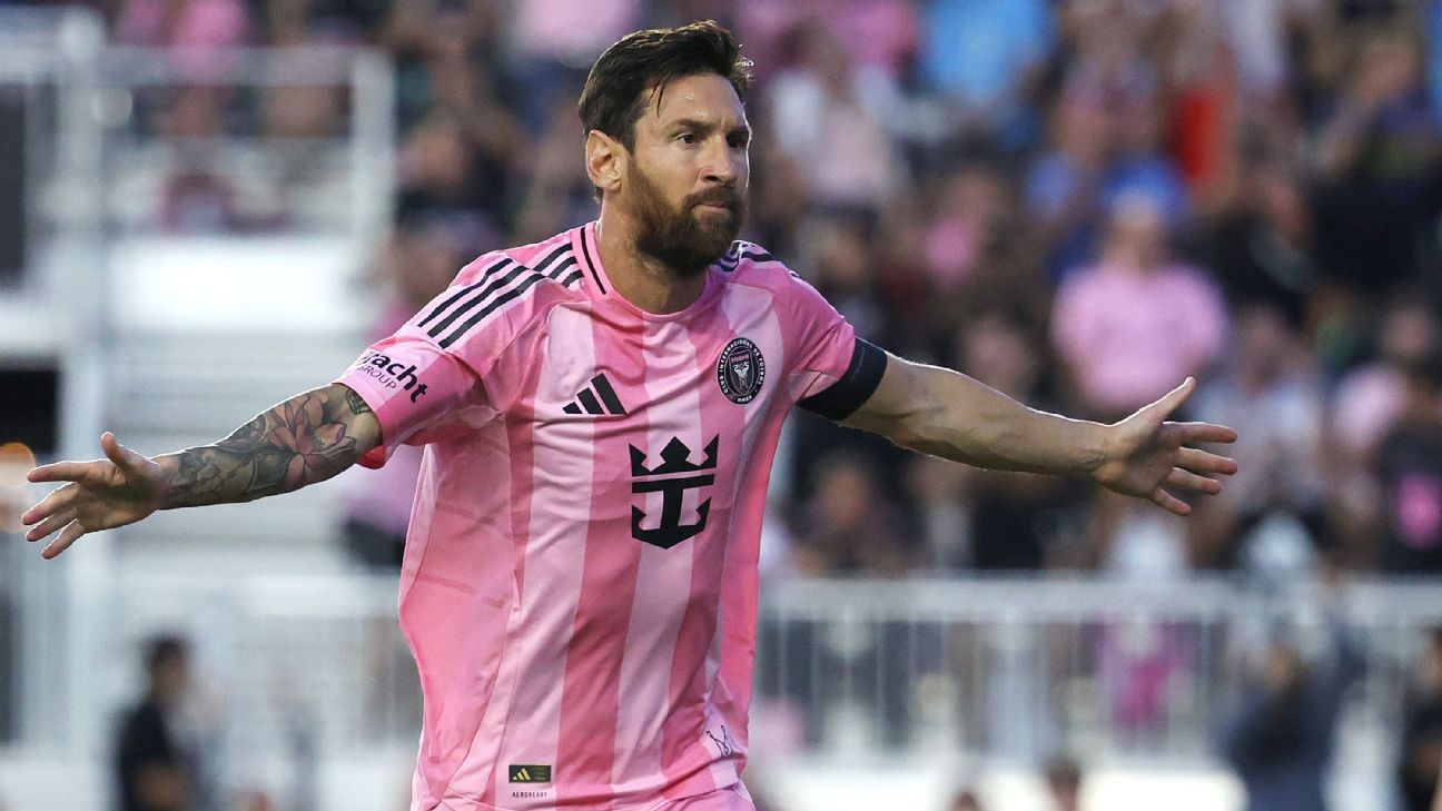 Lionel Messi extends MLS-record streak with 2 more goals