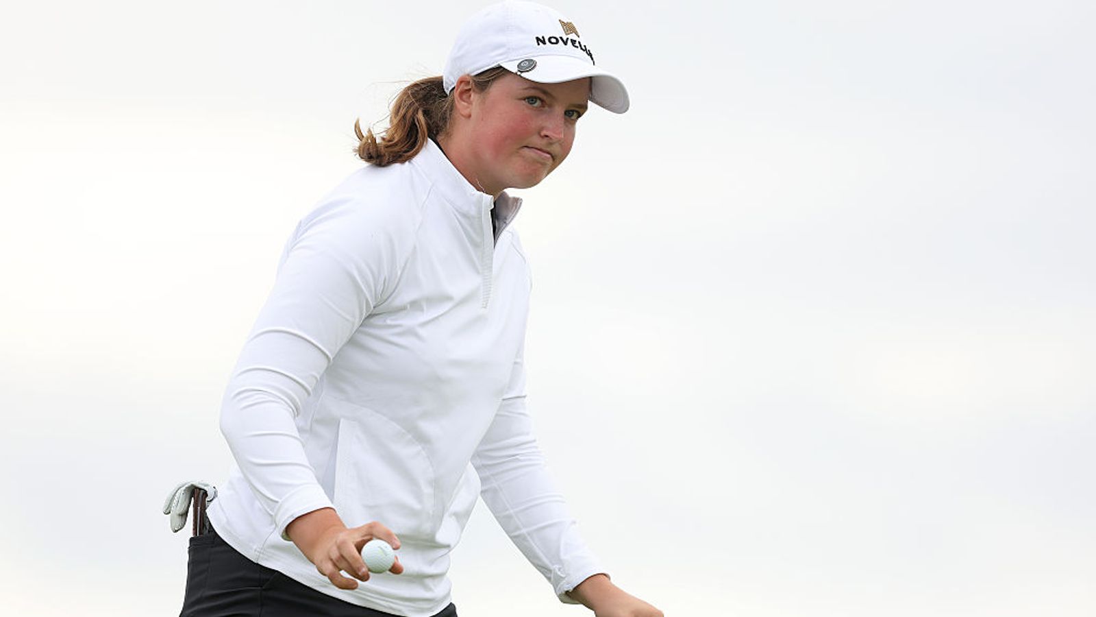 Lottie Woad: Pro debutant maintains two-shot Women’s Scottish Open lead | Golf News