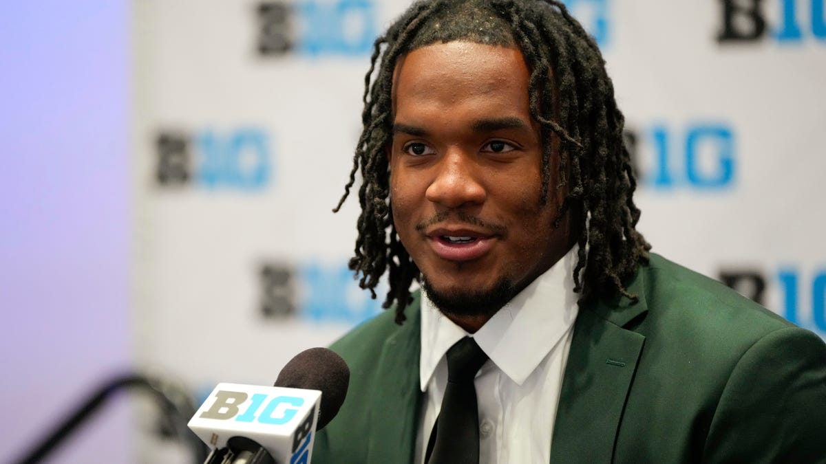 Michigan State LB Jordan Hall talks about trusting the process at MSU