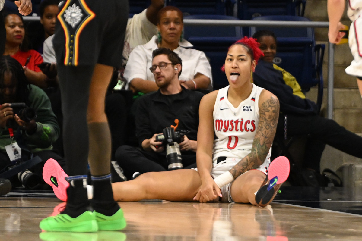 Mystics Star Sends Angel Reese Message After Beating Chicago Sky