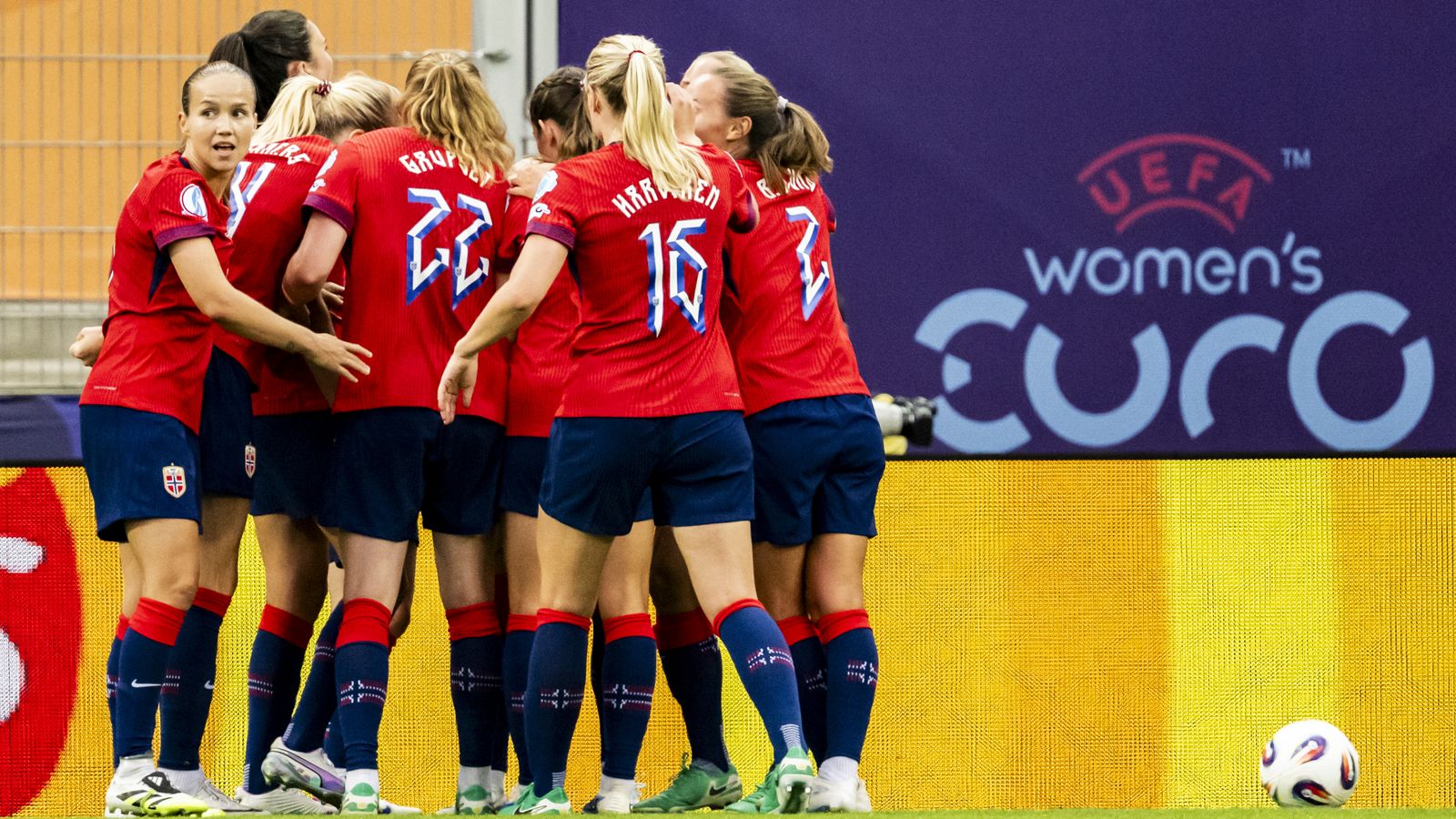 Norway Women 2-1 Finland Women: Caroline Graham Hansen leaves it late to snatch victory as knockouts beckon | Football News
