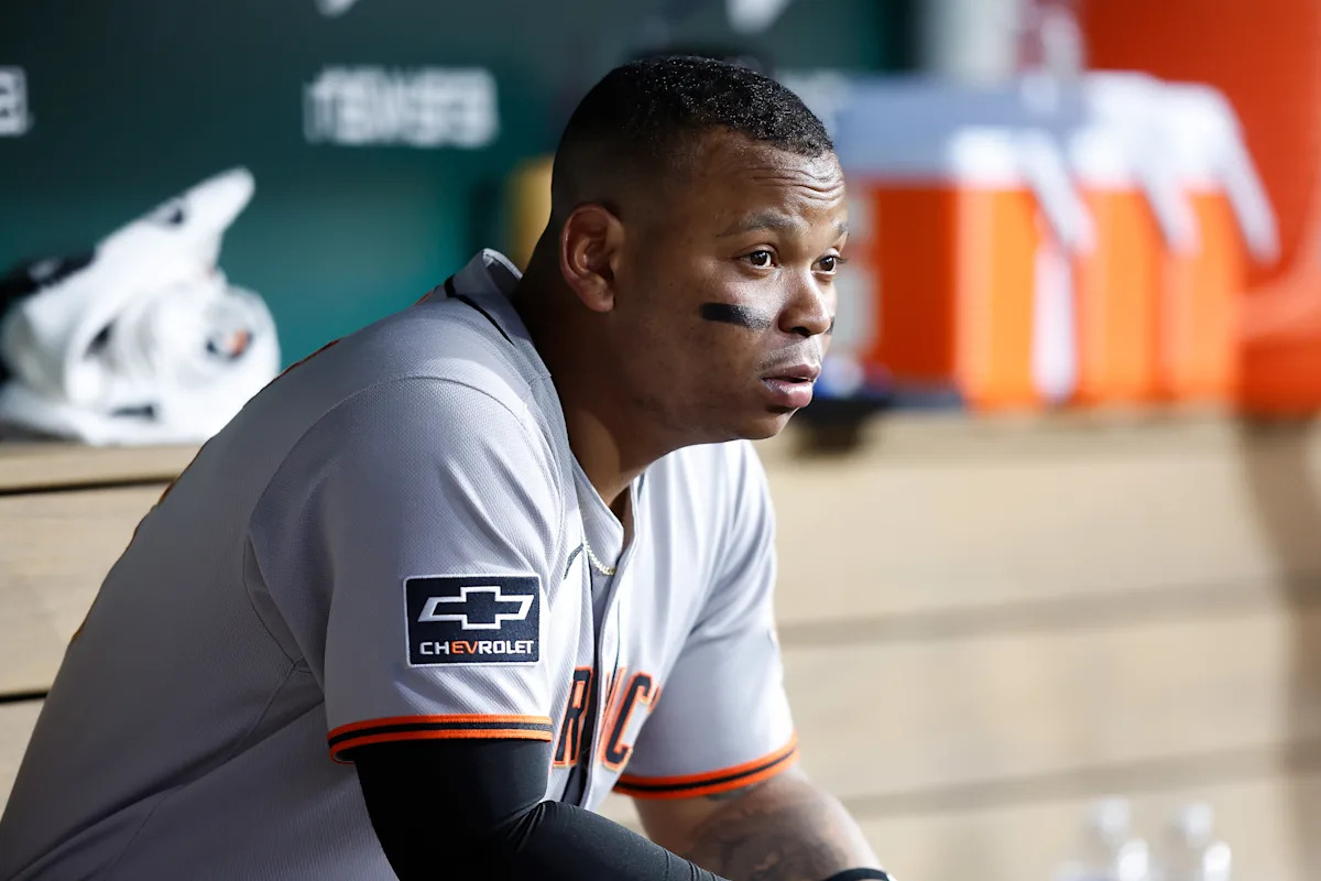 Red Sox broadcaster clarifies comments after saying Rafael Devers skipped first-base workouts with Giants great Will Clark