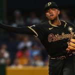 Reds acquire 3B Ke'Bryan Hayes in trade with Pirates