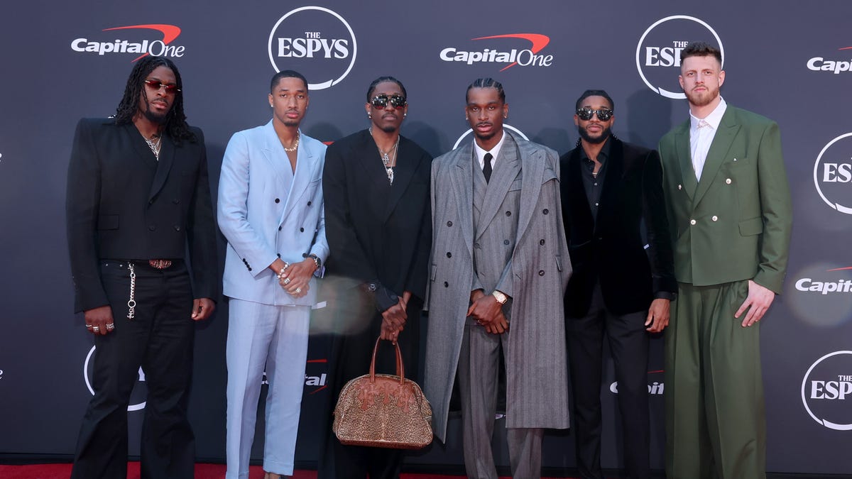Shai Gilgeous-Alexander wins ESPY Best Male Athlete of the Year award
