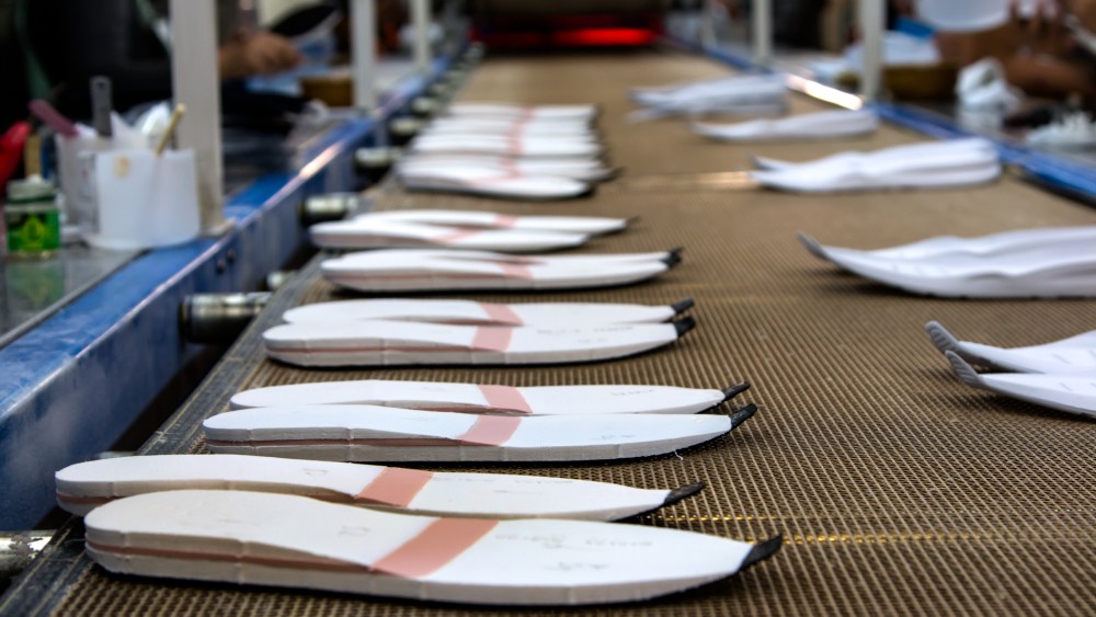 Shoe Firms Producing in Mexico Get 90 Day Tariff Extension