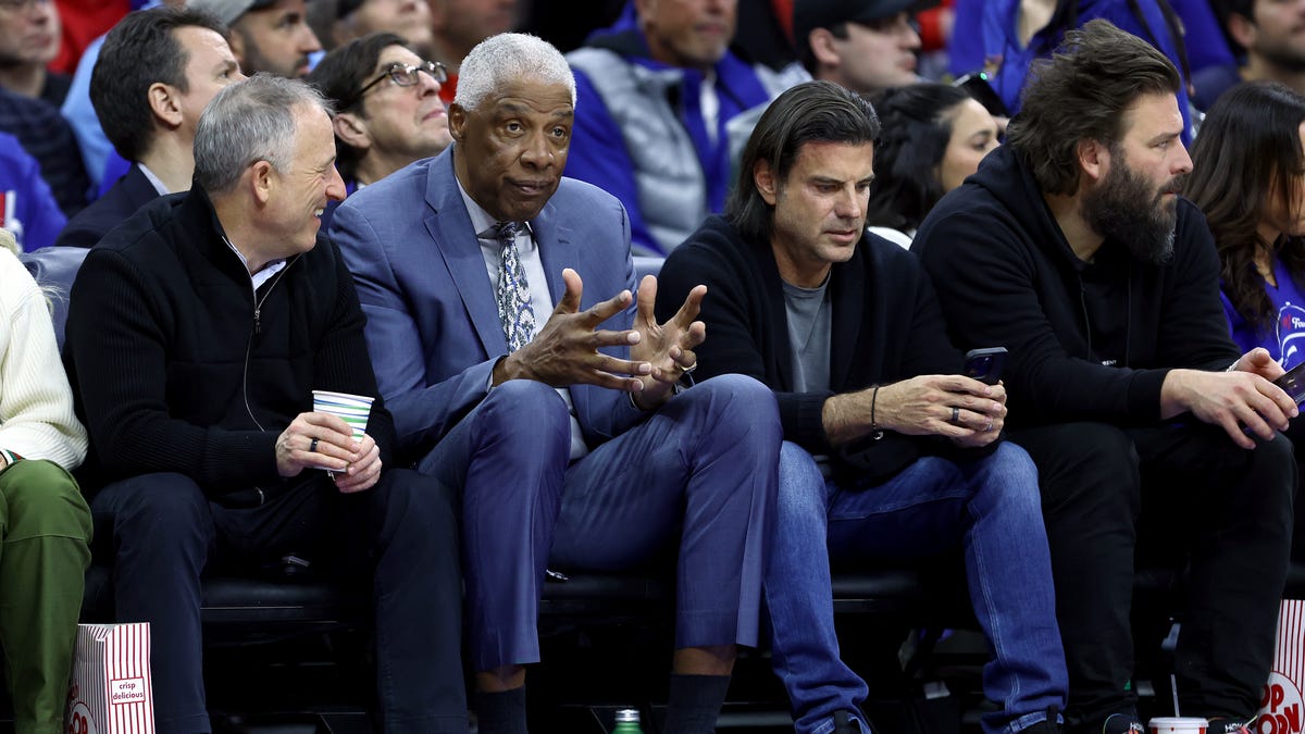 Sixers legend Julius Erving ranked No. 20 best player of all-time