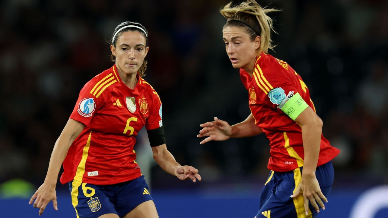 Spain finally have Barça midfield stars in top form together
