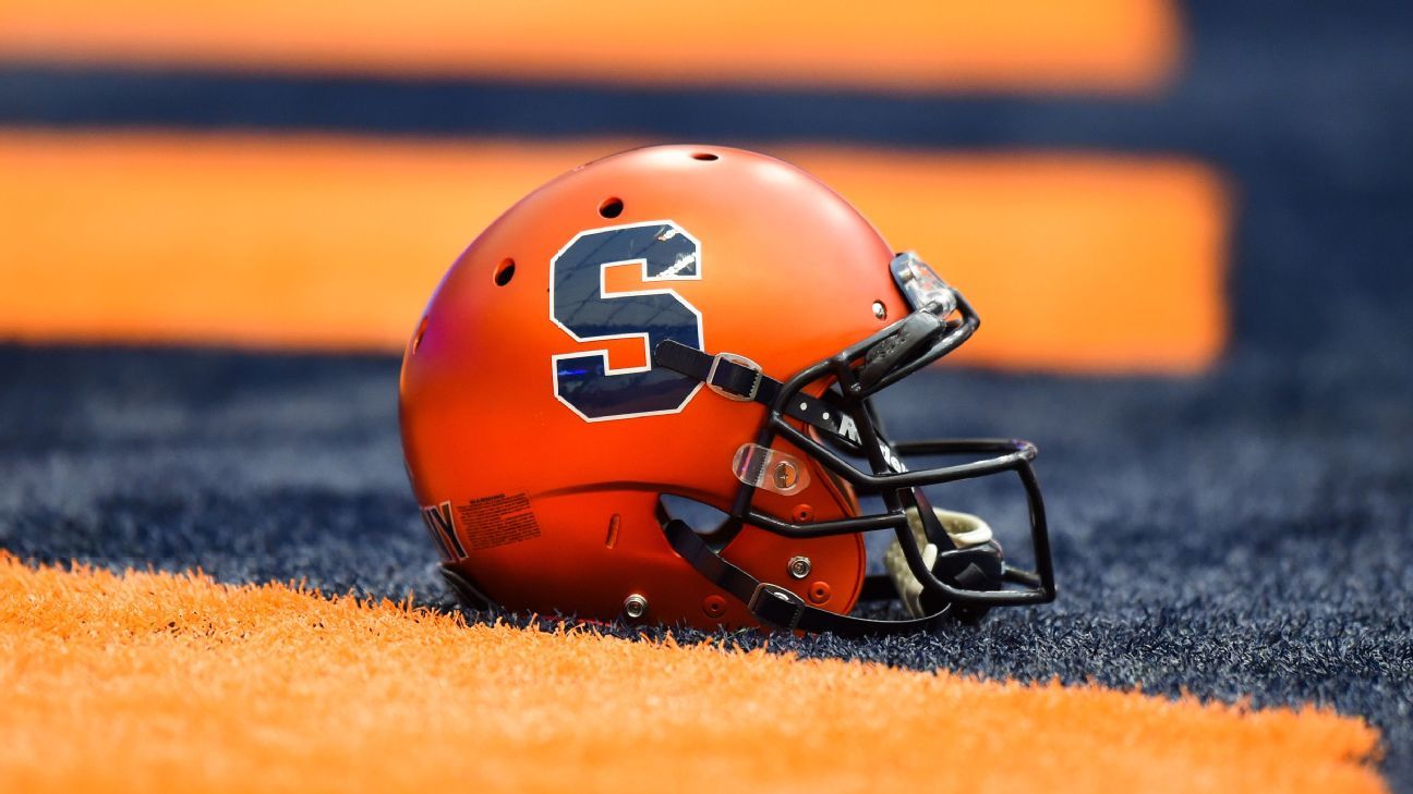 Syracuse lands prized recruit Calvin Russell, No. 4 WR in ’26