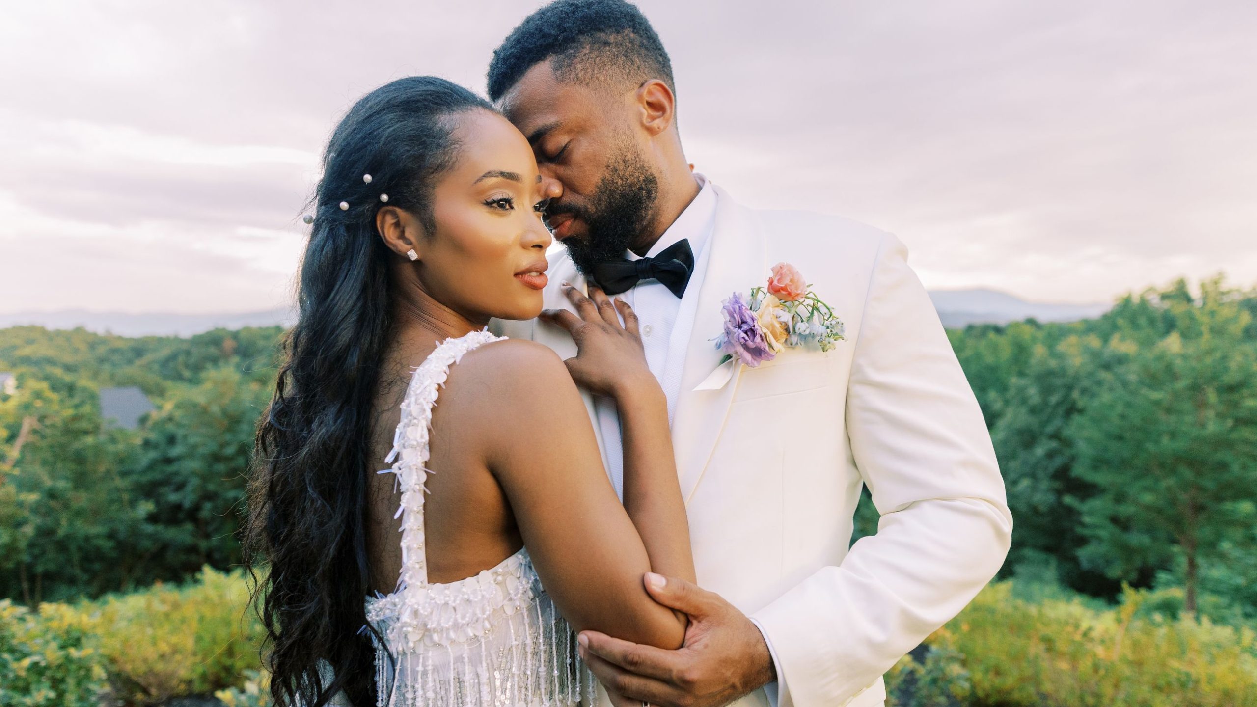 The Bride Was Her Own Planner for a Tennessee Wedding Celebrating Southern and Nigerian Traditions