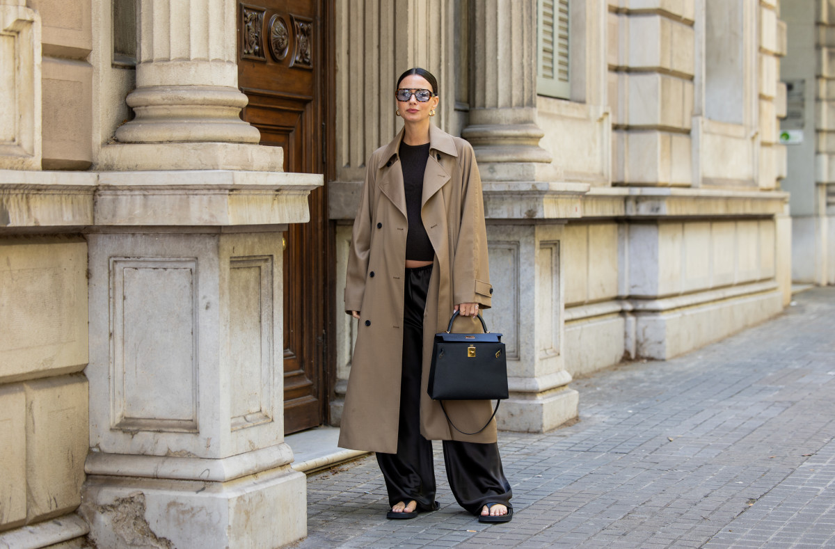 The Row's $690 Flip Flops Crowned Fashion's Hottest Item