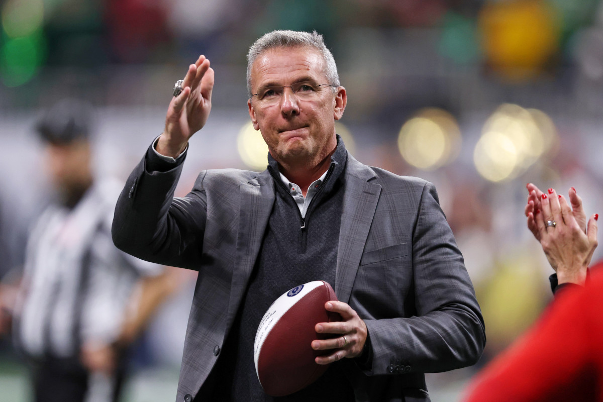 Urban Meyer Doesn't Hesitate on Ohio State-Texas Prediction