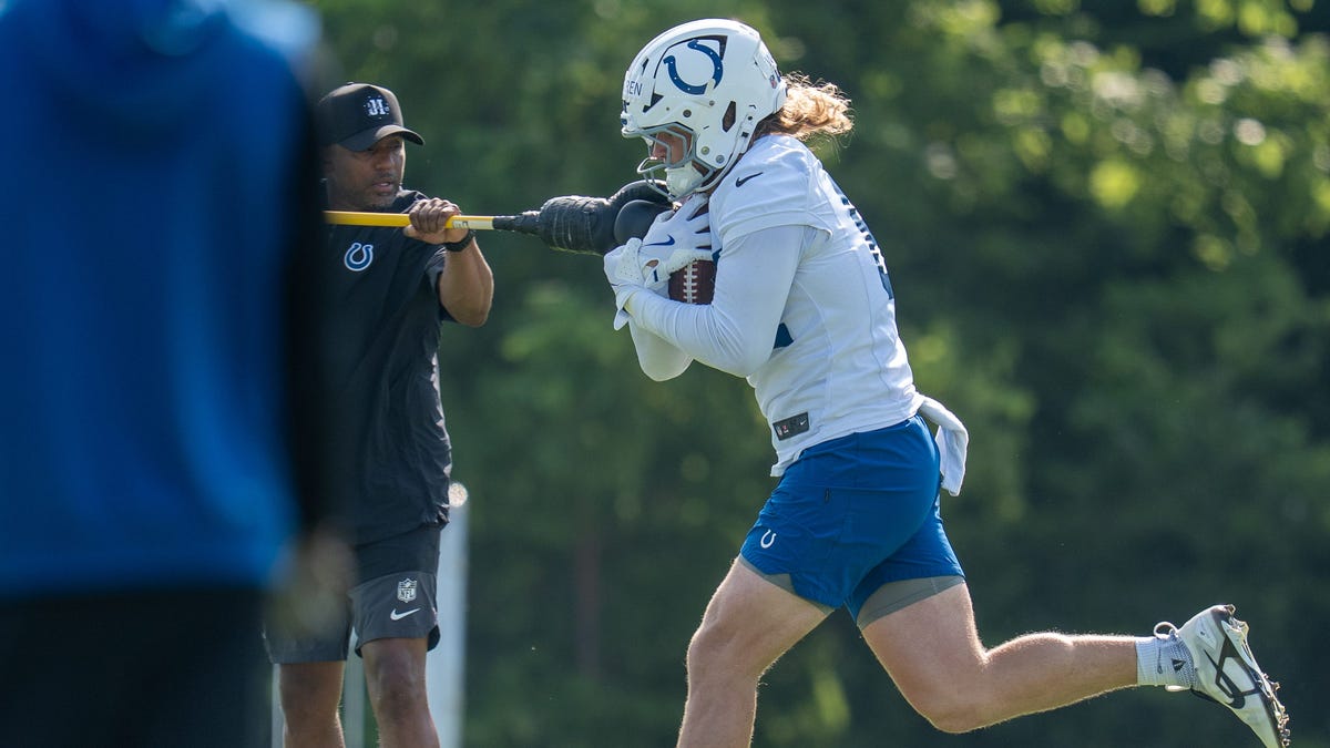 Watch some Tyler Warren highlights from practice