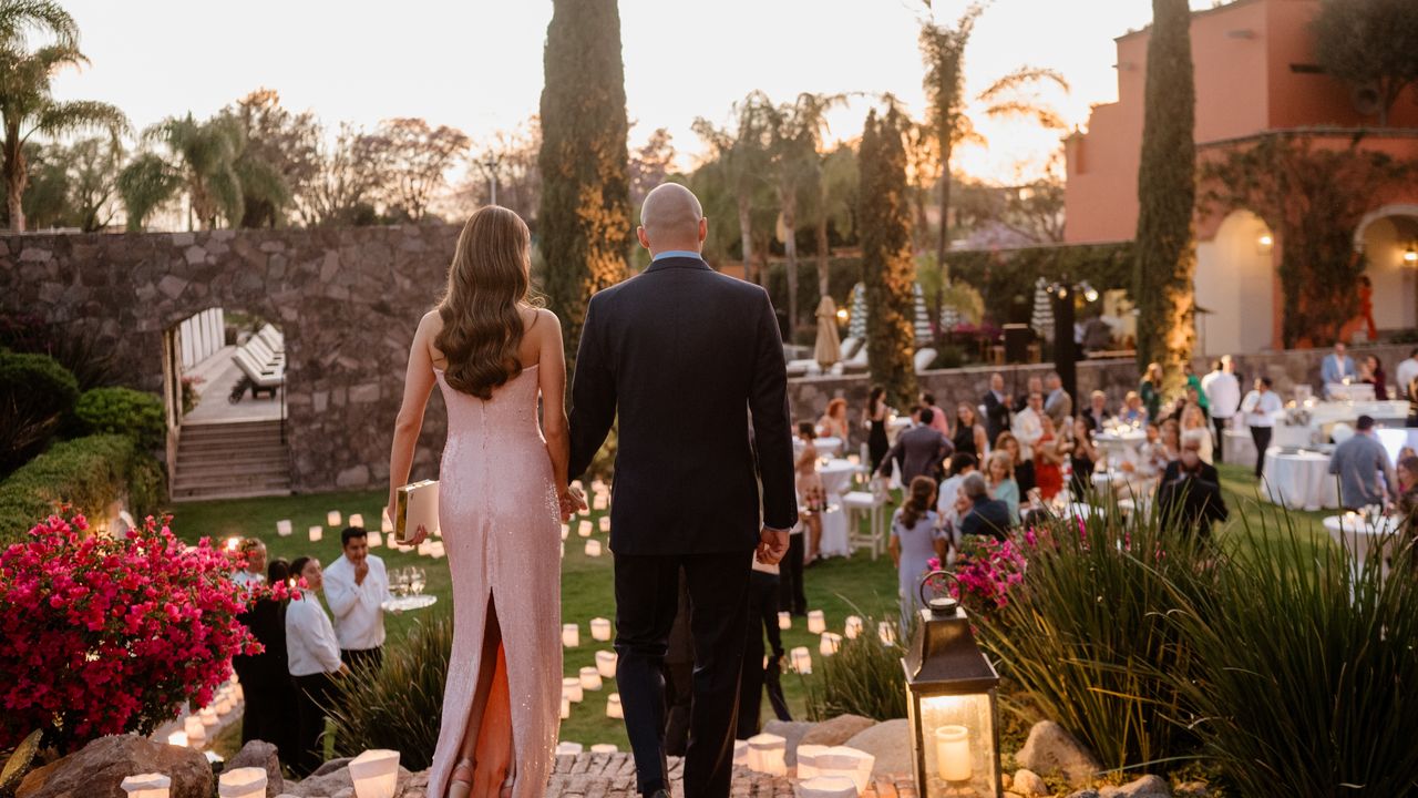 Wedding Welcome Party Etiquette and Planning Advice