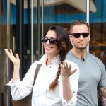 When She’s Not Andy Sachs, Anne Hathaway Opts for This One-And-Done Denim Staple