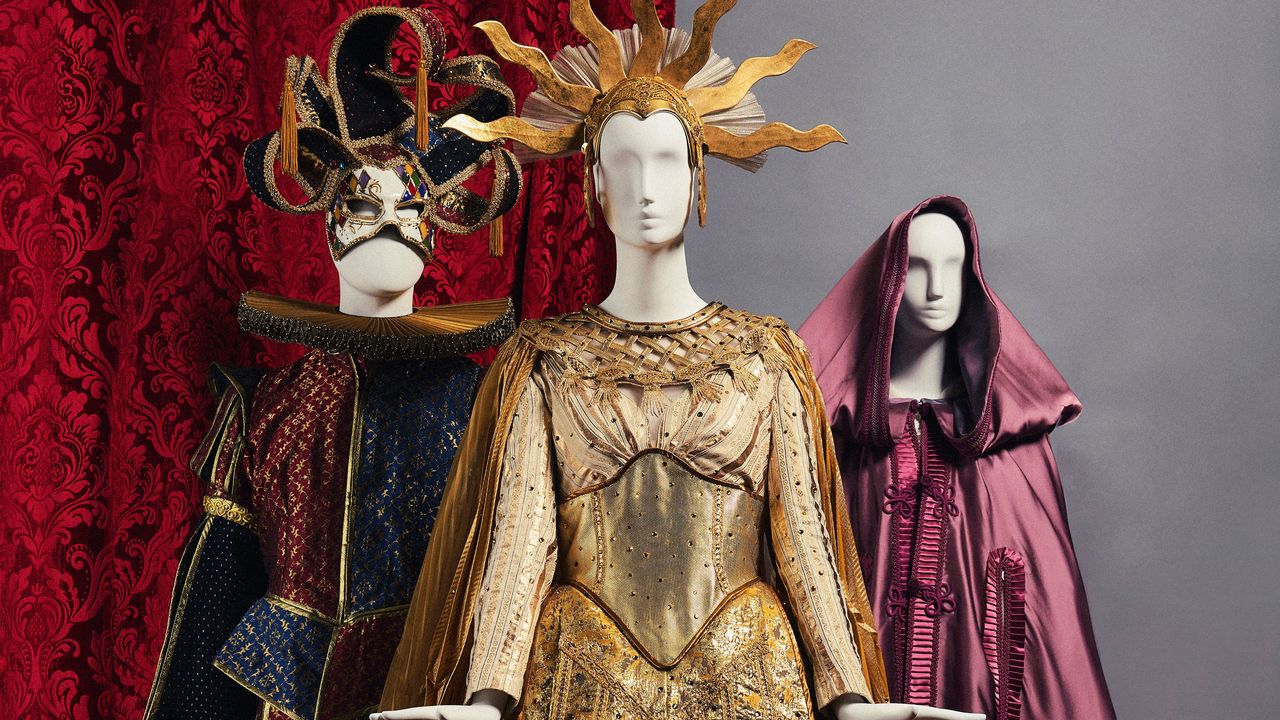 ‘Phantom,’ Transformed: A First Look at the Costumes of New York’s Immersive ‘Masquerade’