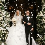 21 Wedding Arch Ideas to Transform Your Ceremony Setting