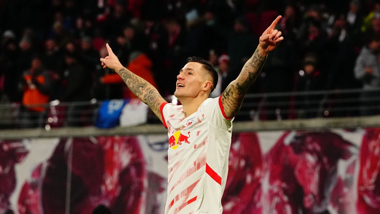 Benjamin Sesko: Man United agree deal for RB Leipzig star – sources