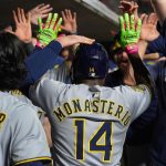 Brewers rally again to win franchise-record 14th straight