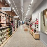Crocs Icon store, Crocs 543 Broadway store
