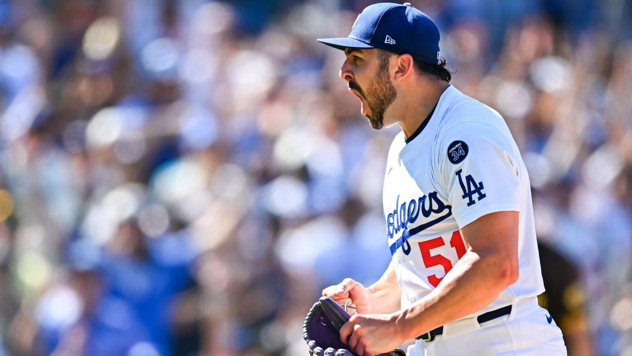 Dodgers sweep Padres with help of Mookie Betts, Alex Vesia