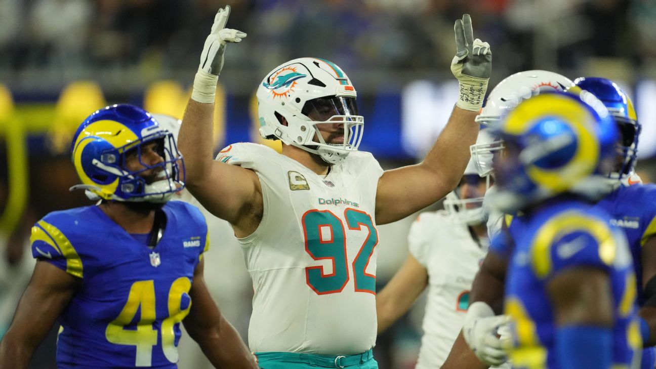 Dolphins, DT Zach Sieler reach 3-year, $67.75 million extension