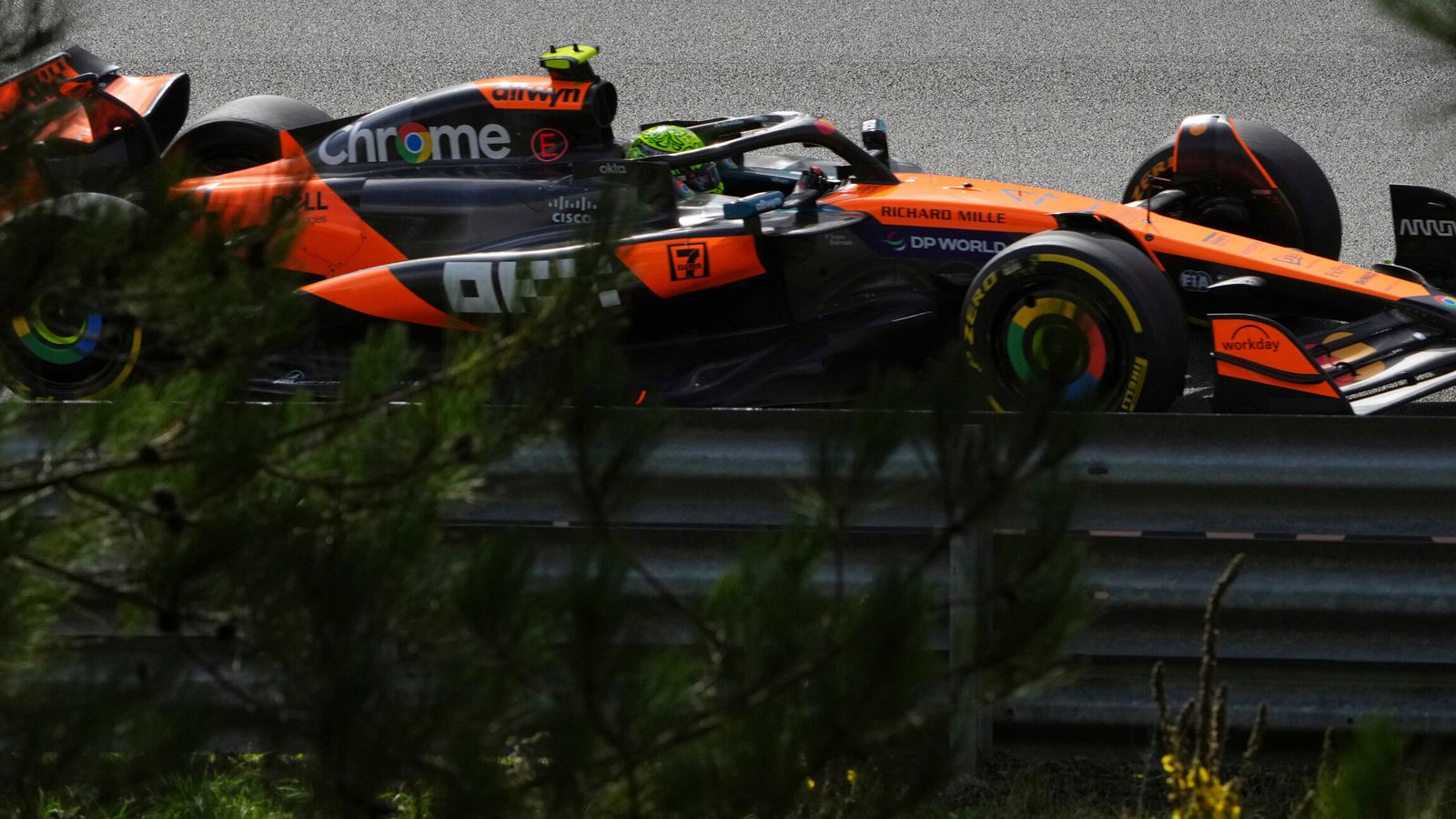 Dutch GP: Lando Norris just outpaces Fernando Alonso as Lance Stroll, Alex Albon crash in chaotic second practice | F1 News