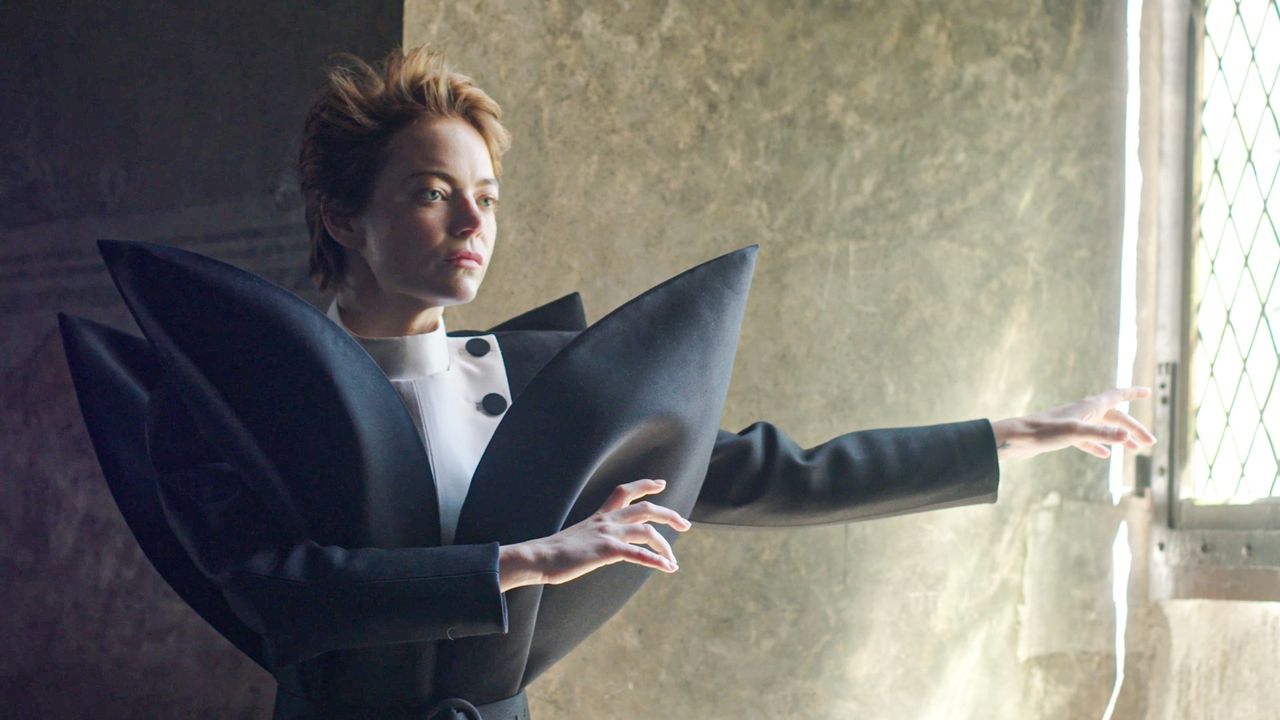 Emma Stone and Nicolas Ghesquière’s Real-Life Friendship Takes Center Stage in Vogue’s September Issue