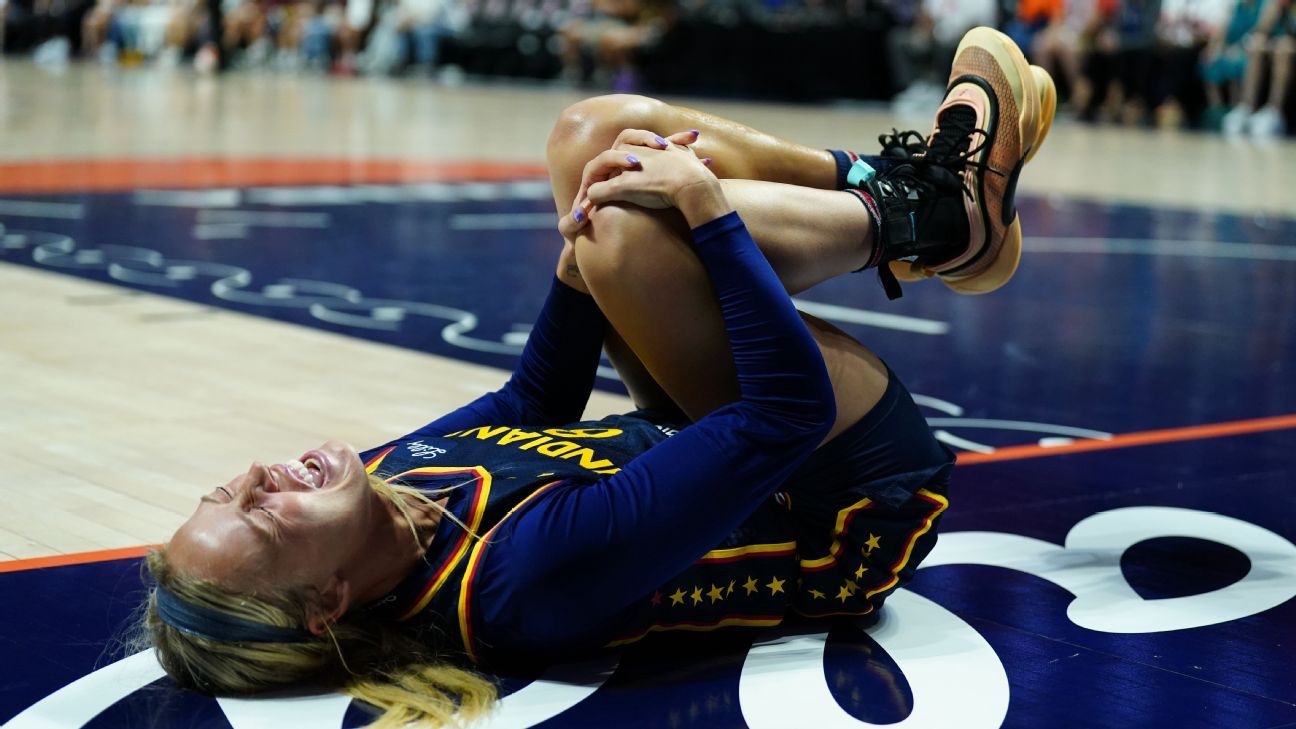 Fever rally after Sophie Cunningham leaves with knee injury