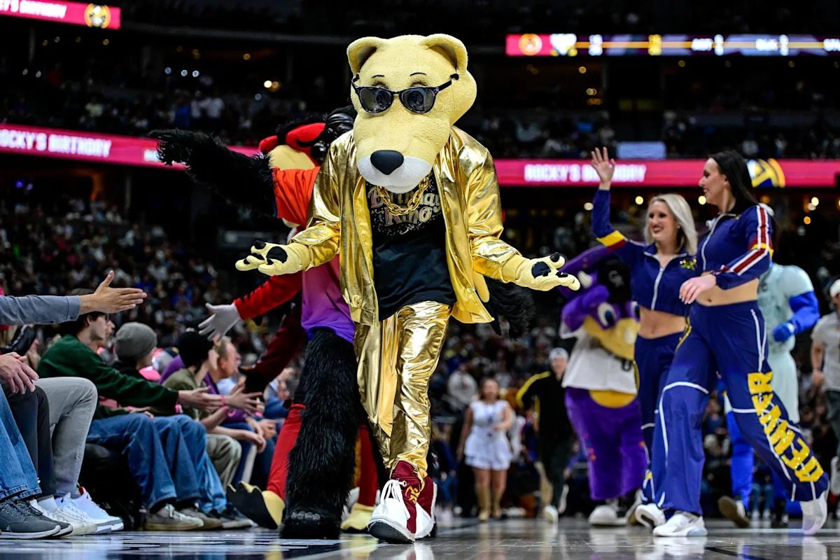 Former Nuggets mascot sues team for wrongful termination