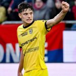 Parma's Giovanni Leoni is on his way to join Liverpool