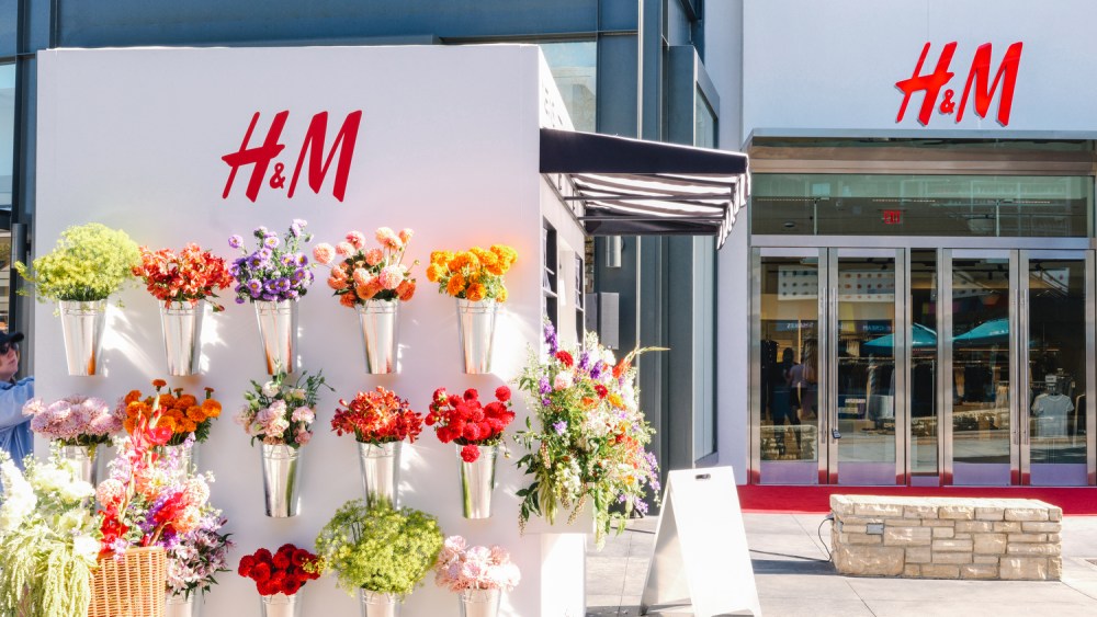 H&M Turns to L.A., Unveils New Flagship Store Design