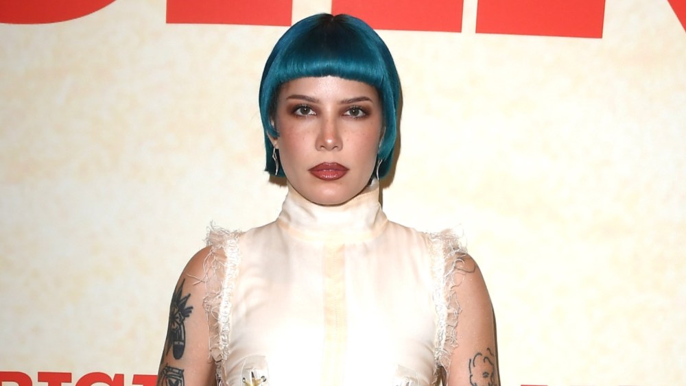 Halsey Debuts Blue Pixie Cut & Micro Bangs at ‘Americana’ Screening