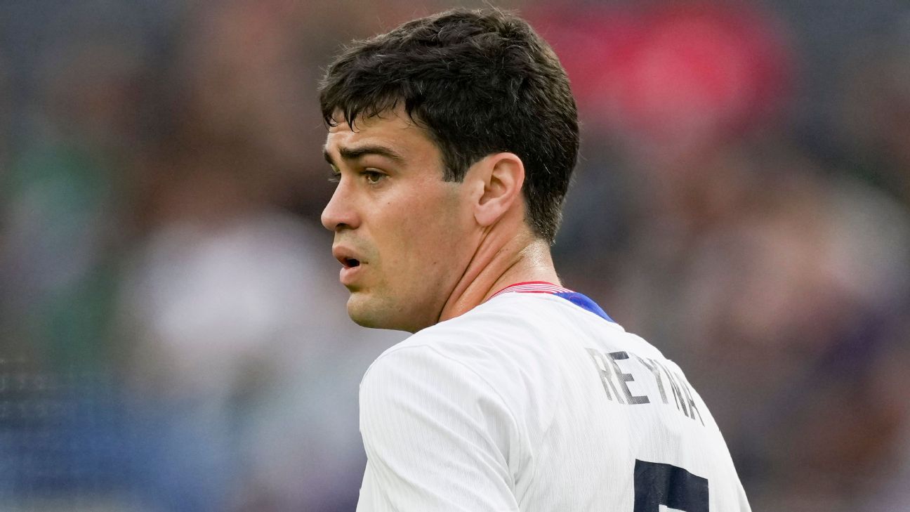 Is Gladbach the place to revive Reyna’s beleaguered career?
