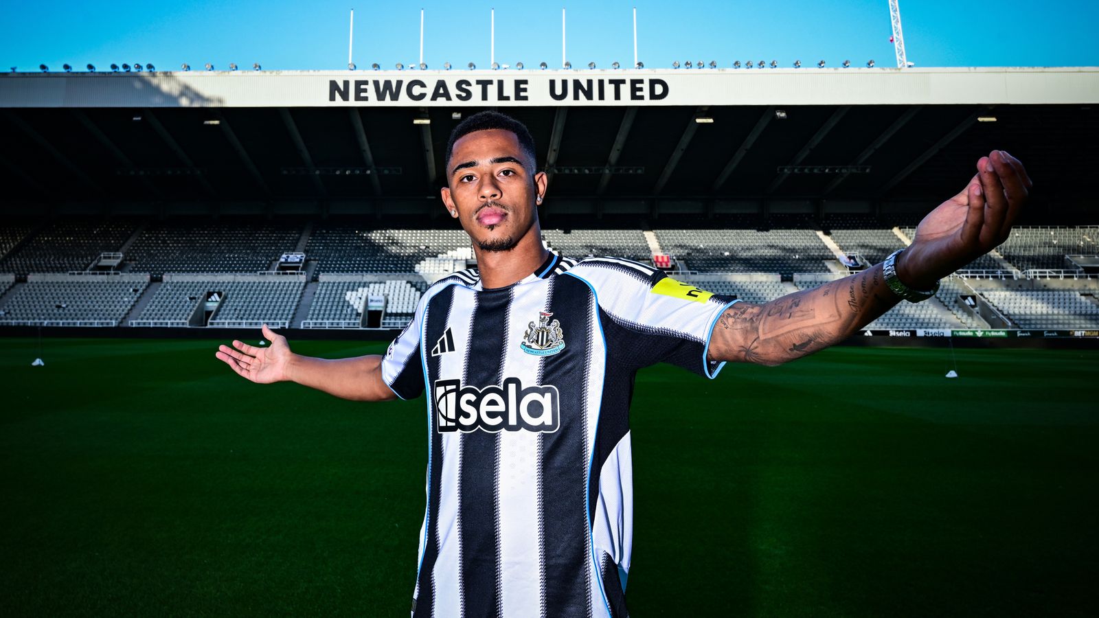 Jacob Ramsey transfer news: Newcastle sign midfielder from Aston Villa in deal worth up to £43m | Football News