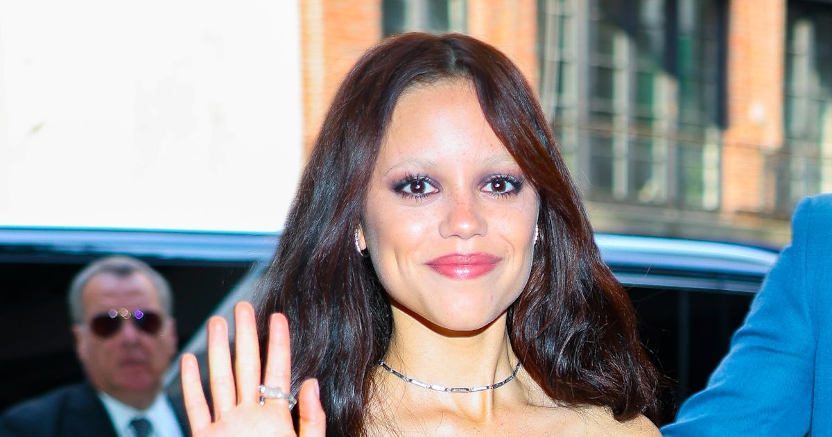Jenna Ortega Joins The Aupen Celebrity Fan Club
