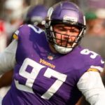 Jets deal for Vikings' Harrison Phillips, Browns' Jowon Briggs