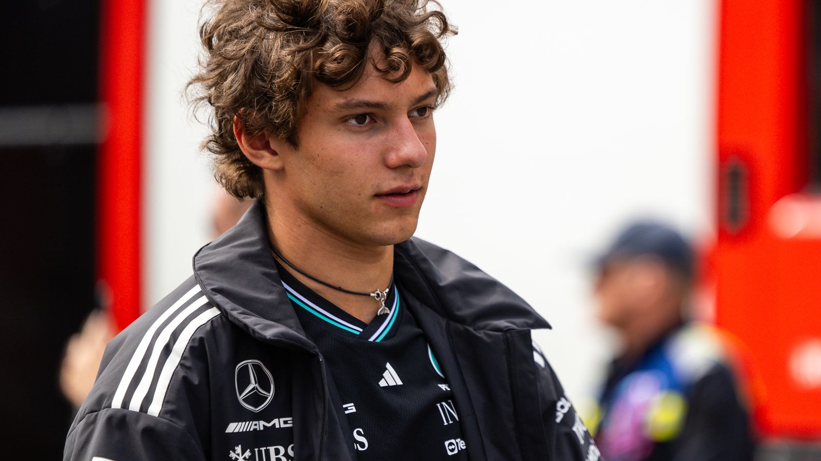 Kimi Antonelli: Mercedes boss Toto Wolff defends F1 rookie after Dutch GP troubles and Charles Leclerc collision | F1 News