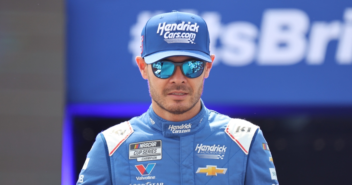 Kyle Larson, David Gravel continue sprint car rivalry at Knoxville Raceway