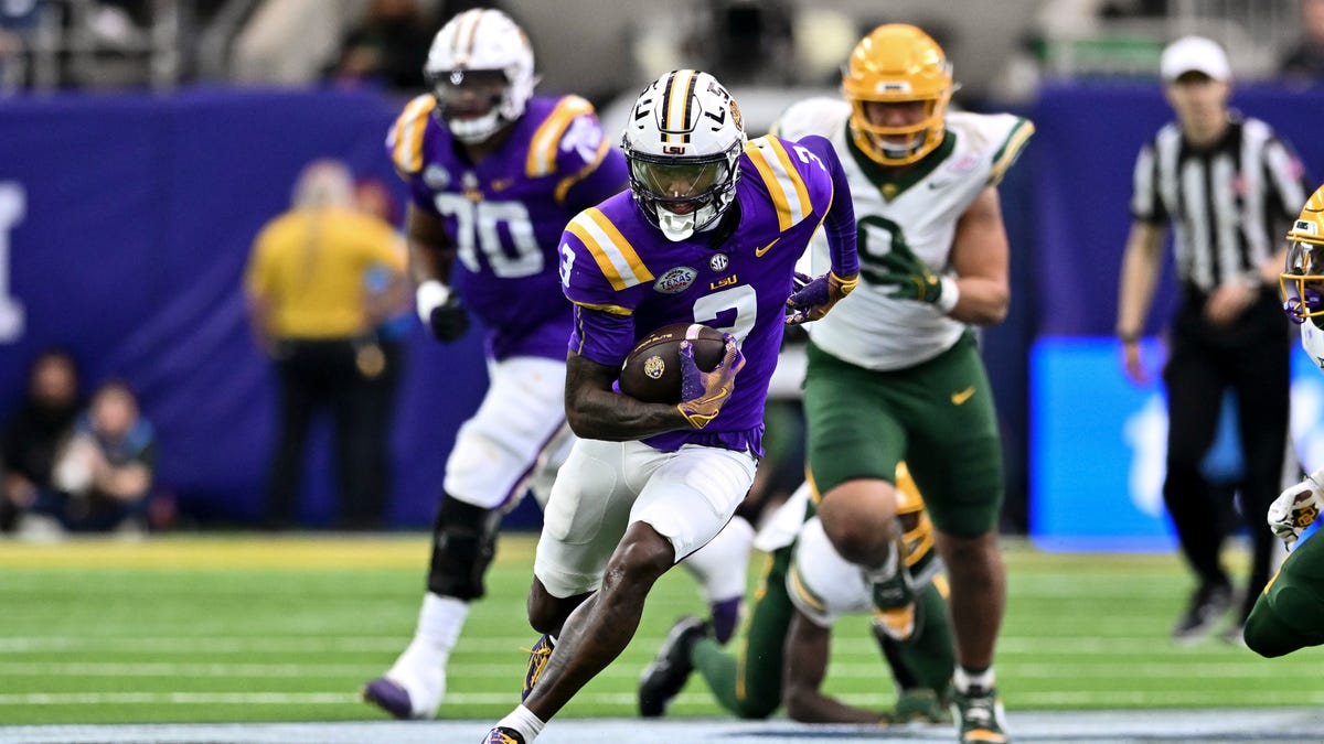 LSU OC says senior receiver will elevate LSU’s offense to next level