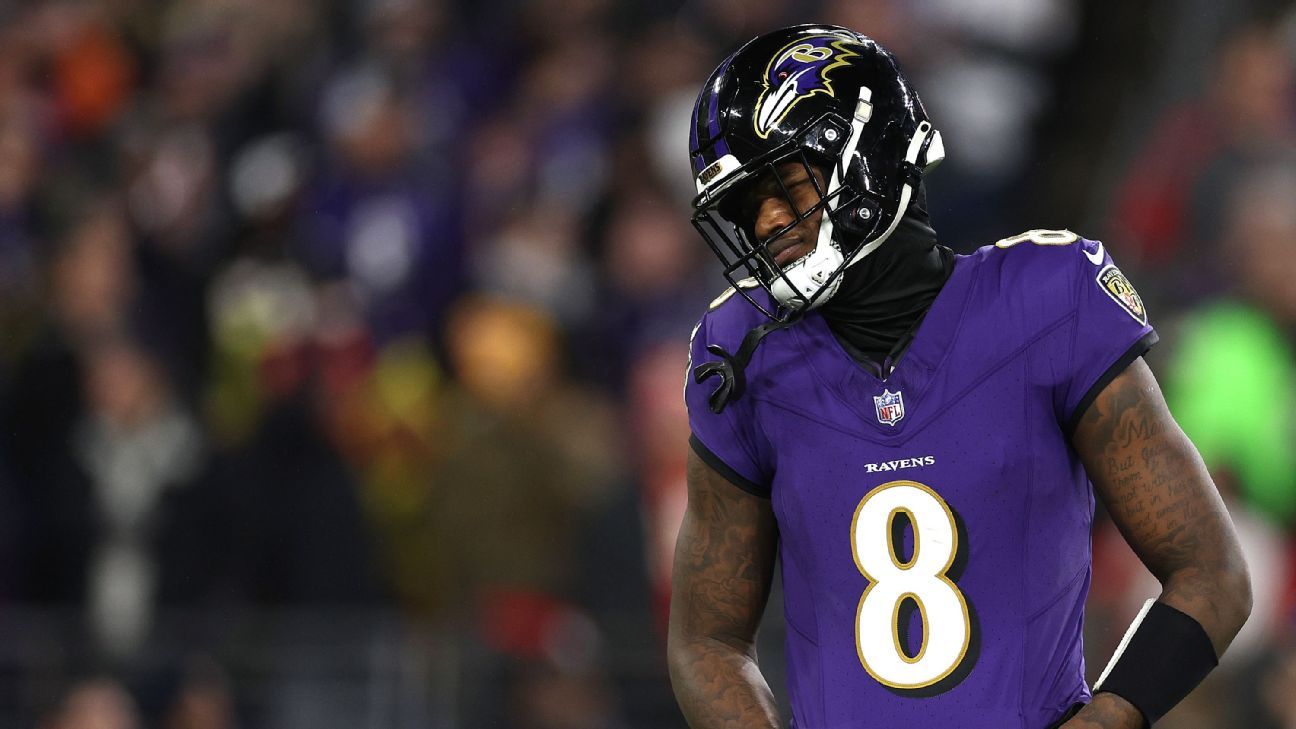 Lamar Jackson withdraws challenge of Aikman’s No. 8 trademarks