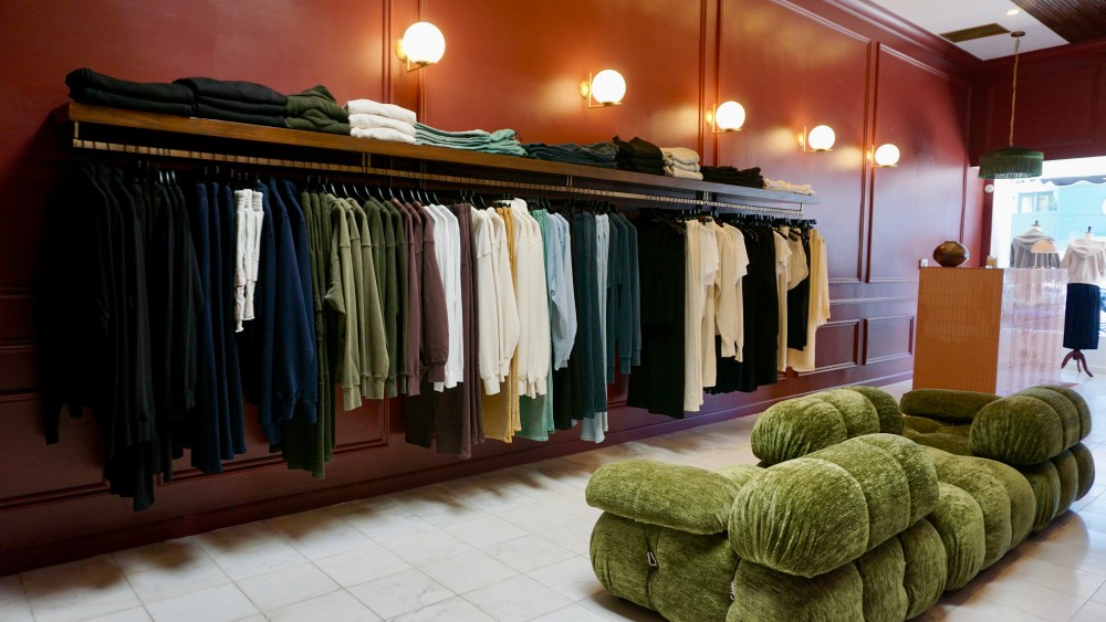 Les Tien Debuts First Los Angeles Store