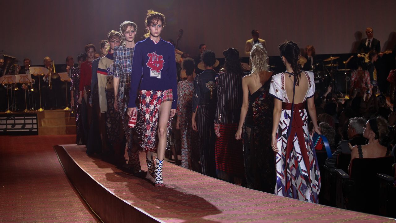 “Marc Jacobs: One Night Only!”—Revisiting the American Designer’s Spring 2016 Show
