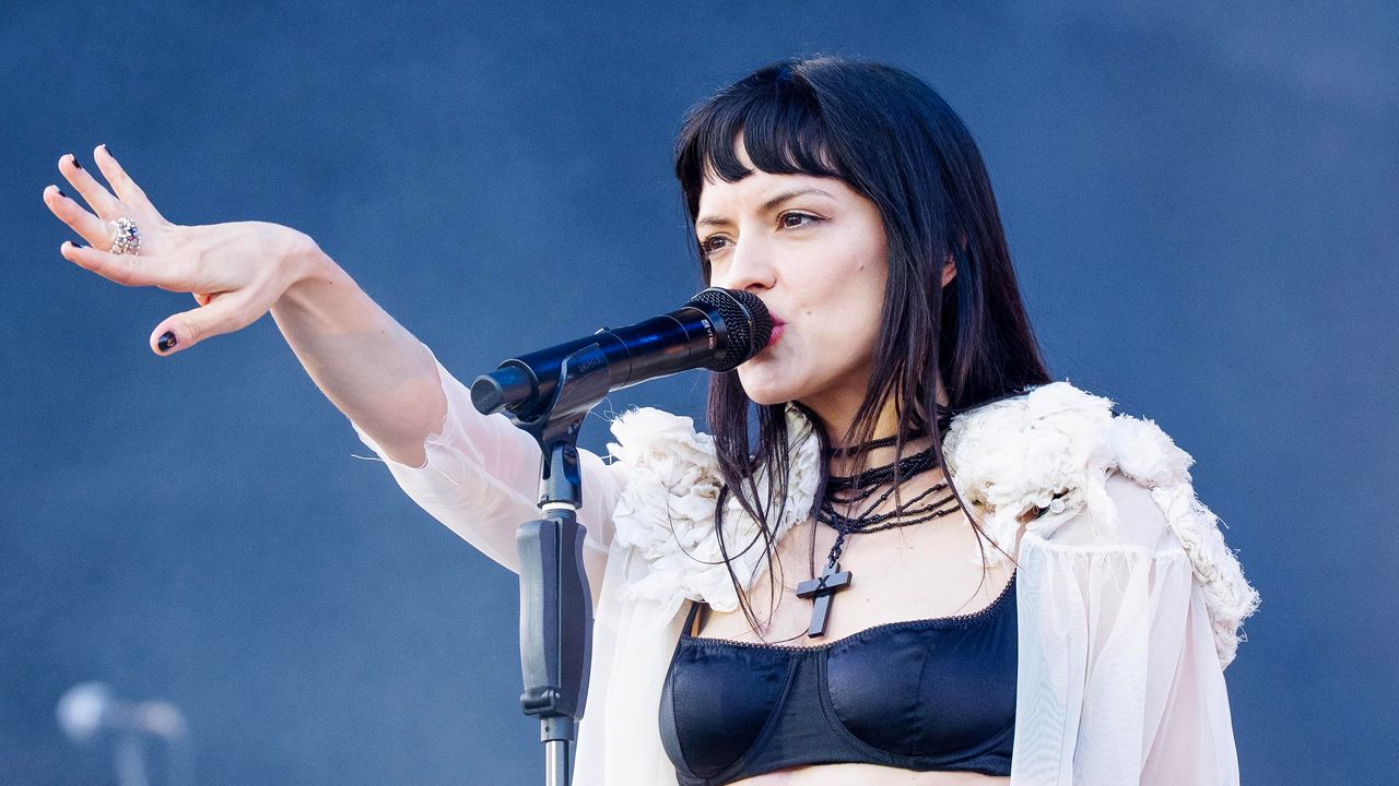 María Zardoya, Frontwoman of The Marías, Loves Natural Beauty With a Bit of Edge