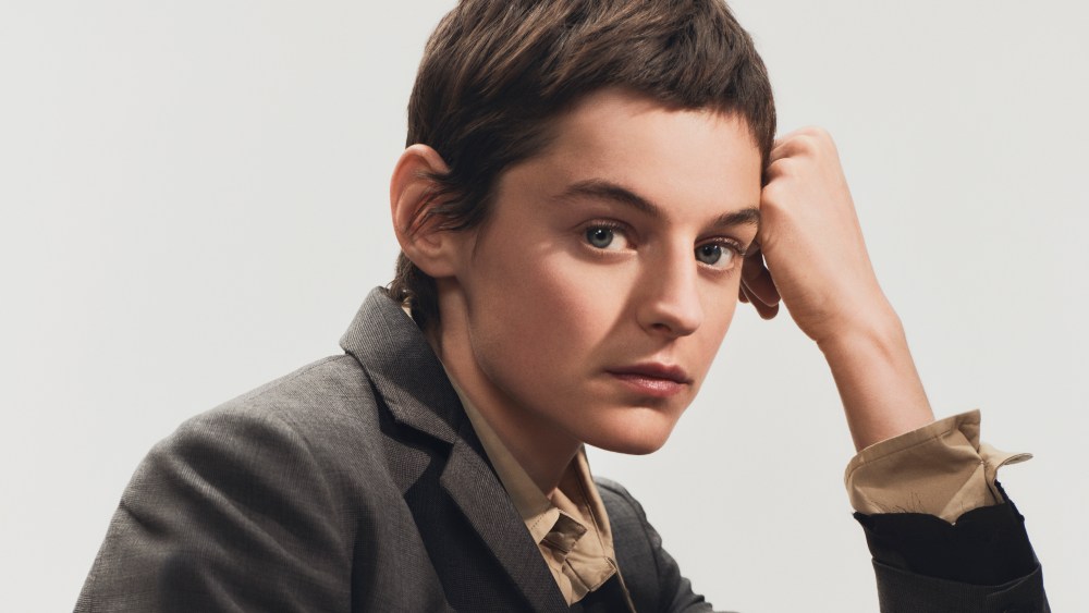 Miutine, Fronted by Emma Corrin, Is Miu Miu’s New Women’s Fragrance