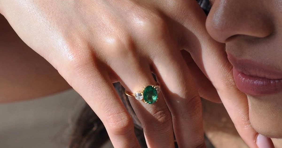 Non-Diamond Engagement Ring Trends For Modern Brides