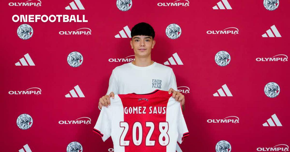 Official: Ajax complete signing of Barcelona youth prospect on three-year agreement